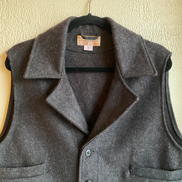 Mens Filson Mackinaw charcoal wool button front vest Size XL - Picture 2 of 10